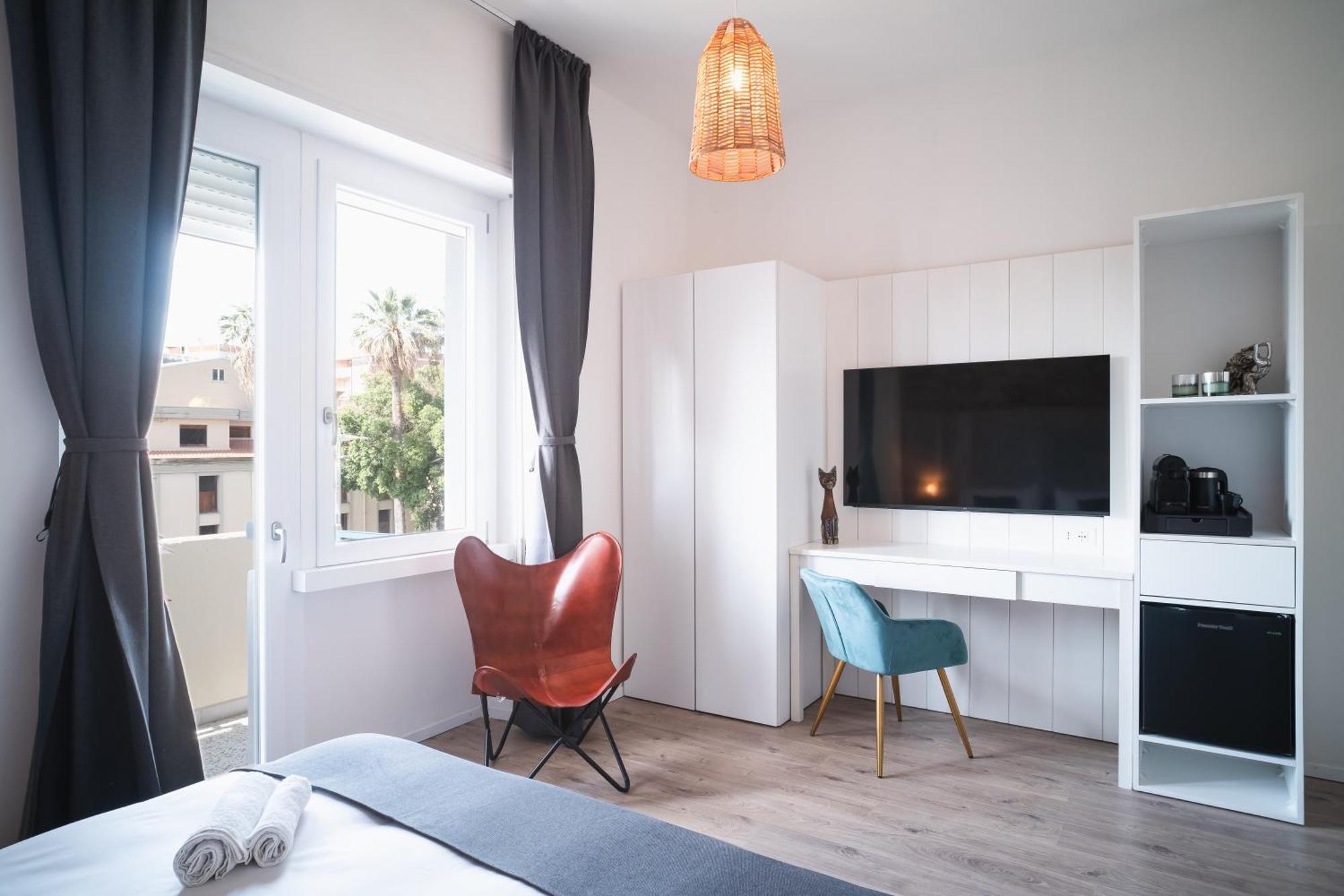 New Elegance Suites Guesthouse オリスターノ エクステリア 写真