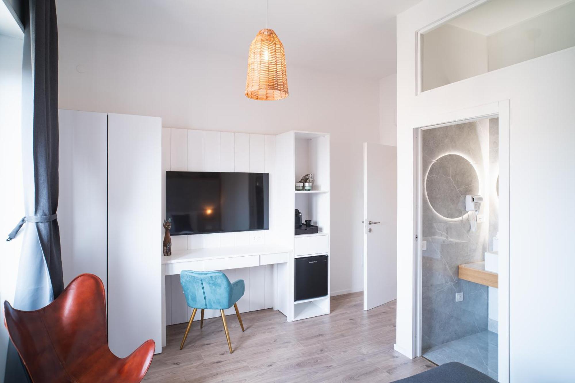 New Elegance Suites Guesthouse オリスターノ エクステリア 写真