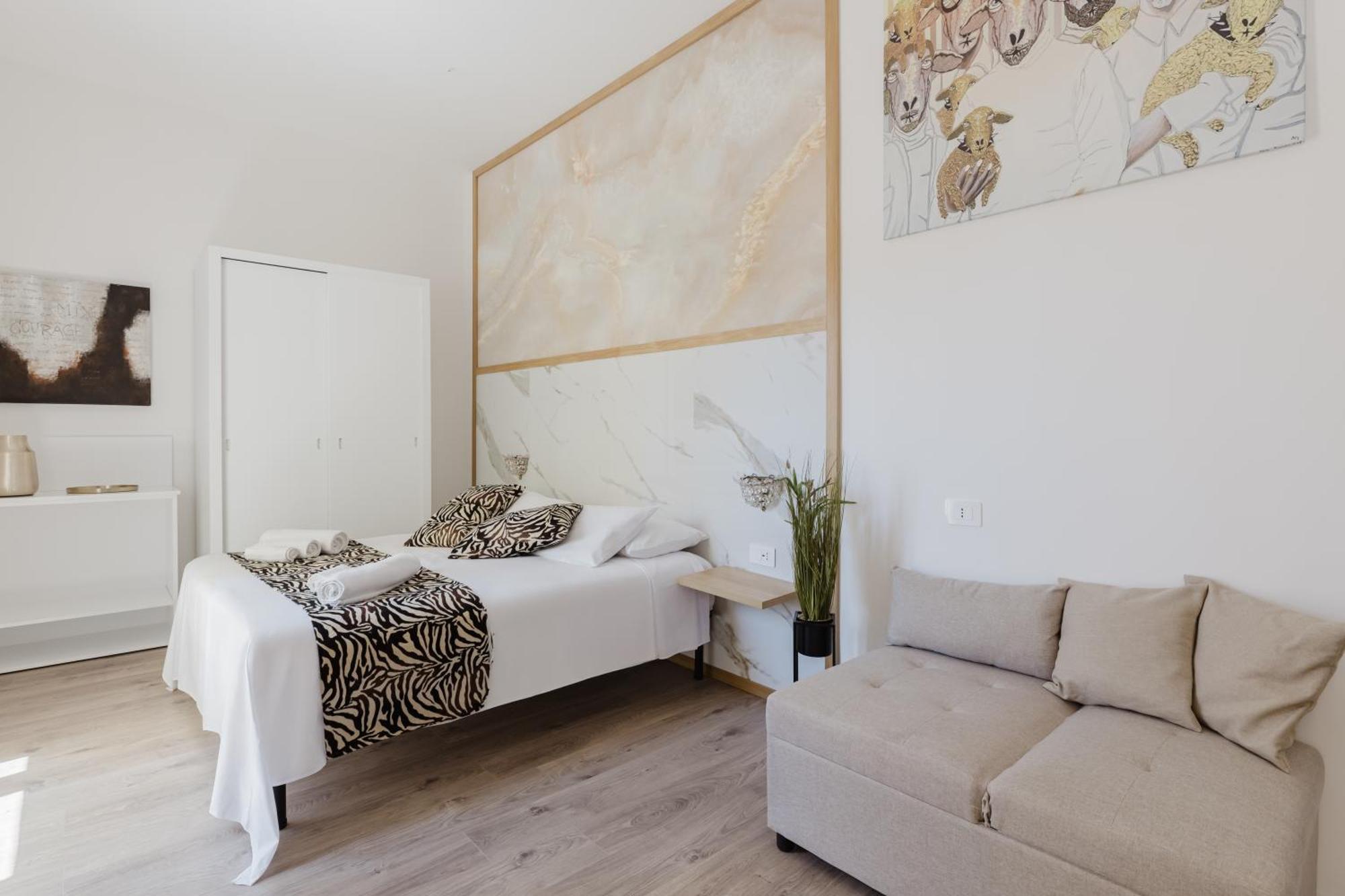 New Elegance Suites Guesthouse オリスターノ エクステリア 写真