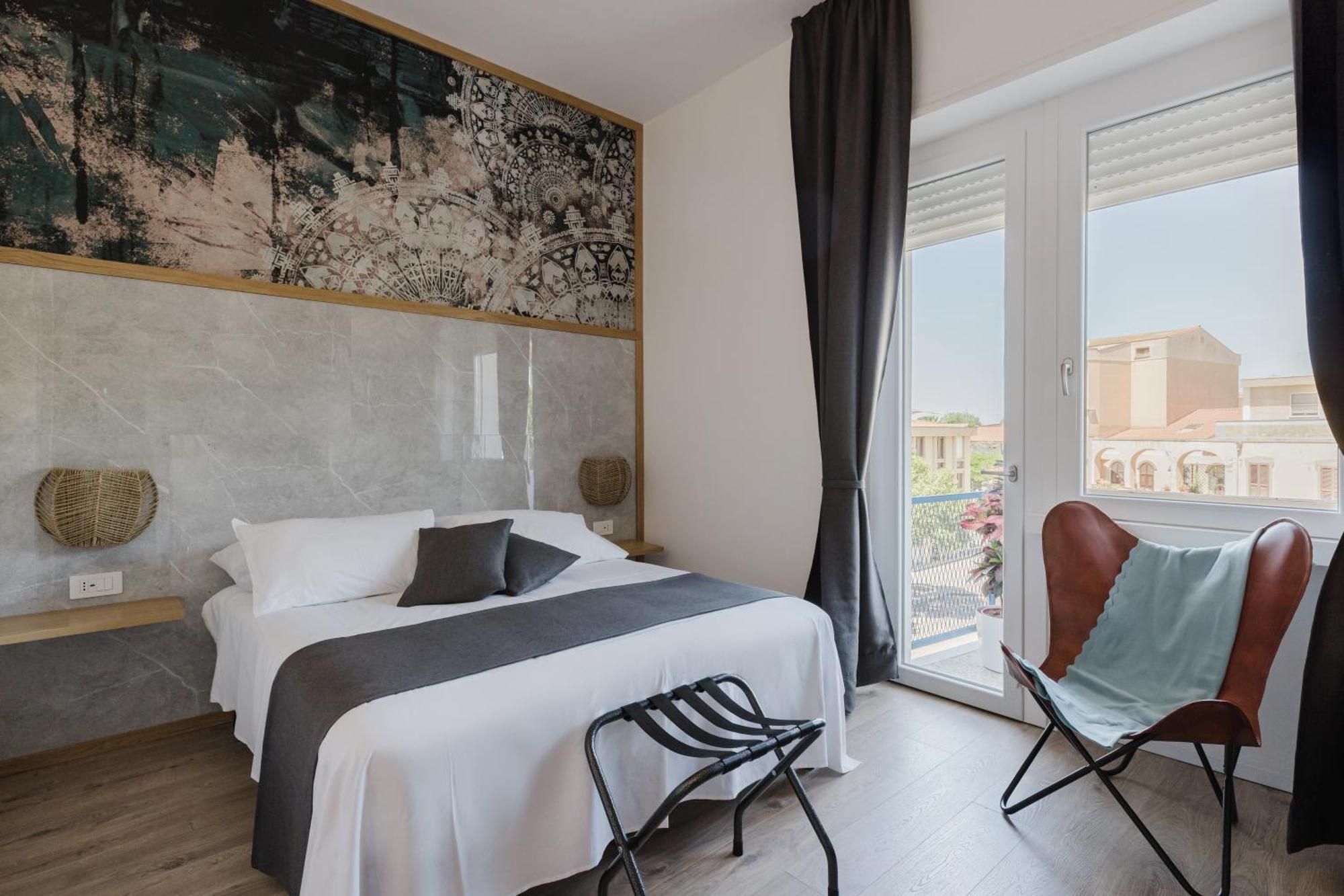 New Elegance Suites Guesthouse オリスターノ エクステリア 写真