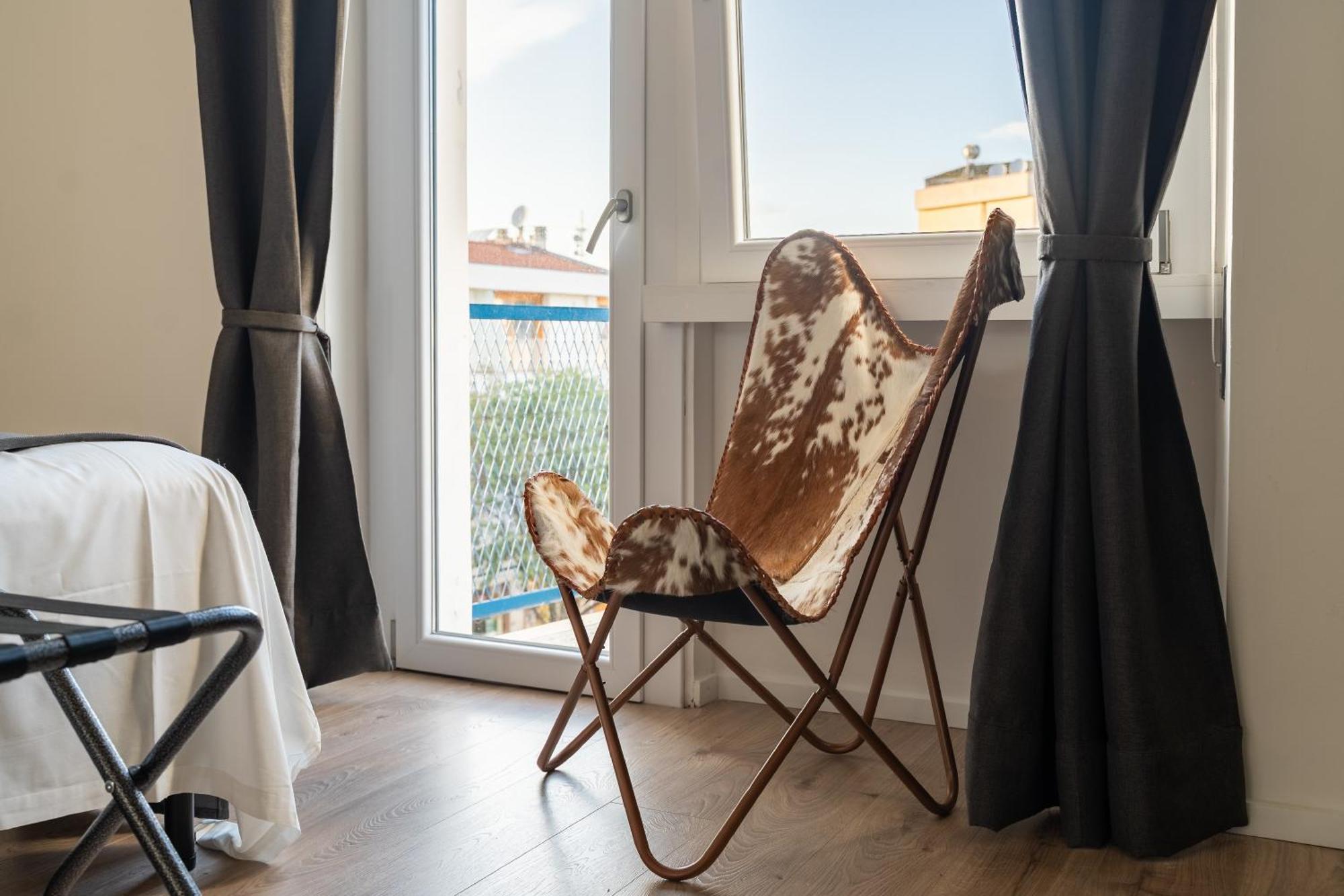 New Elegance Suites Guesthouse オリスターノ エクステリア 写真